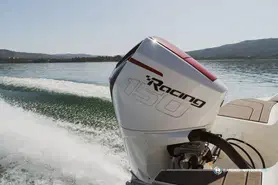 Racing 150 CV V6 EFI *Offre Remotorisation Mercury 2026*