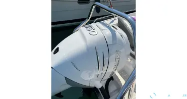 Axopar  28 T Top