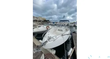 Quicksilver  635 Commander