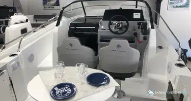 Jeanneau Cap Camarat 7.5 WA