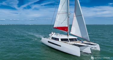 Neel Trimarans Neel 52