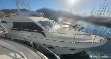 Ferretti Altura 36