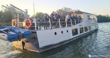 Bateau Passagers 150 PAX sur 2 niveaux 