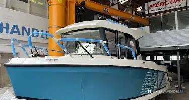 Quicksilver Activ 705 Pilothouse