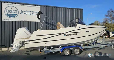 Quicksilver Activ 755 Sundeck