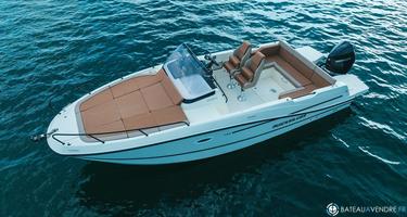 Quicksilver Activ 755 Sundeck