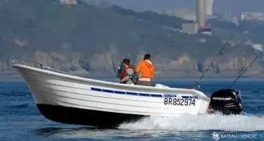 Fibramar Pescador 700