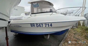 Quicksilver  500 Pilothouse