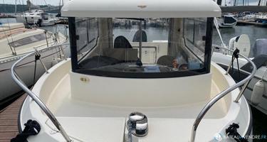 Quicksilver  675 Pilothouse