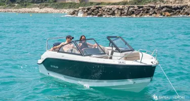 Quicksilver Activ 555 Bowrider