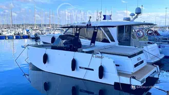 De Antonio Yachts D28 Open