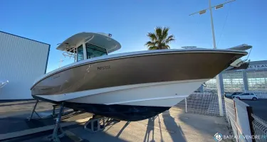 Boston Whaler  320 Outrage