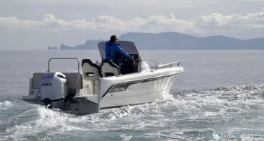 Ocqueteau Abaco 600 Open