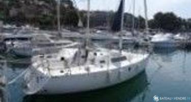 Beneteau First 28