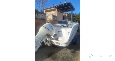 Sessa Marine Key Largo 20