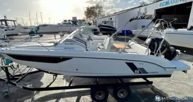 Beneteau Flyer 8 SUNdeck
