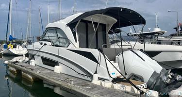 Beneteau Antares 9 OB