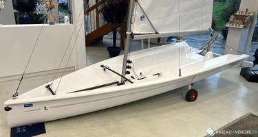 Beneteau First 14