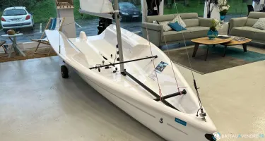 Beneteau First 14