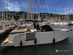 De Antonio Yachts D28 Open
