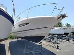 Jeanneau Leader 8