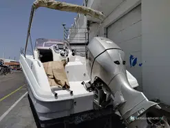 Beneteau Flyer 750 Sundeck