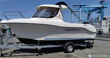 Quicksilver  580 Pilothouse