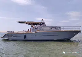Beacher V12