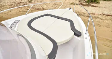 B2 Marine Cap Ferret 572