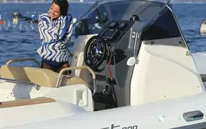 Capelli Tempest 800