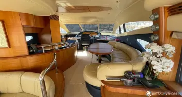 Azimut  62