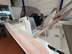 Quicksilver Activ 605