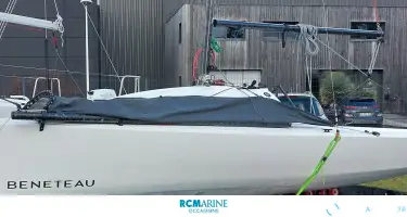 Beneteau First 18 SE