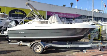 B2 Marine Cap Ferret 572