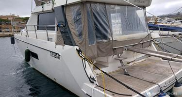 Sealine  F 42