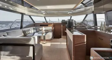 Prestige Yachts M48