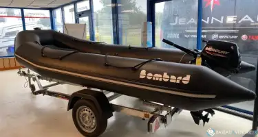 Bombard Explorer 420