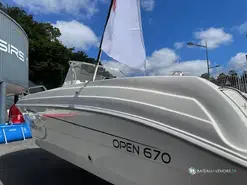 Pacific Craft  670