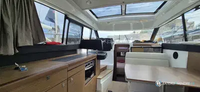 Jeanneau NC 9