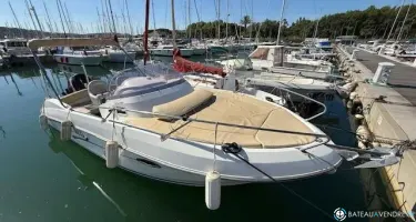 Beneteau Flyer 750 Sun Deck