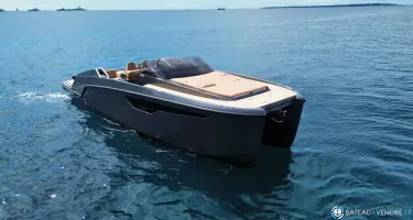 Aurea Yachts  30 Cabin