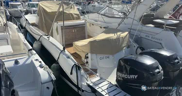 Sessa Marine Key Largo 28