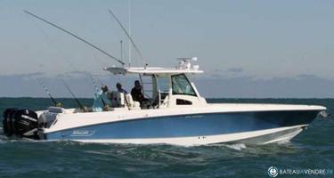 Boston Whaler  370 Outrage