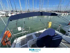 Beneteau Oceanis 37