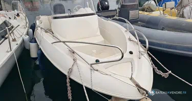 Quicksilver  555 Open Commander