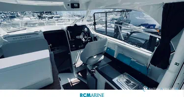 Beneteau Antares 8 OB V2