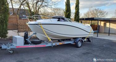 Quicksilver Activ 555 Cabin