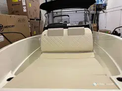 Quicksilver Activ 705 open