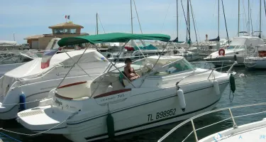 Jeanneau Leader 705