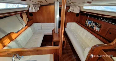 Beneteau First 435